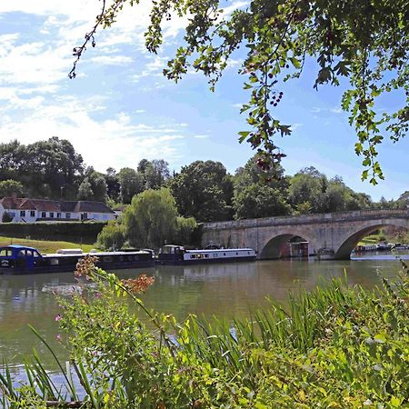 Shillingford Bridge Hotel Wallingford Exterior foto